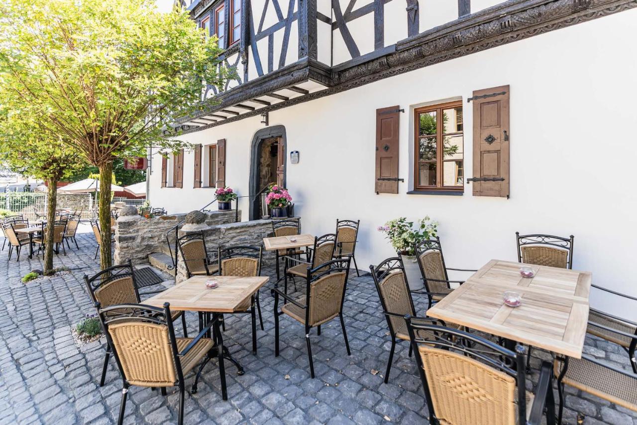 Landgasthof Zur Burg Grenzau Hoehr-Grenzhausen Exterior photo